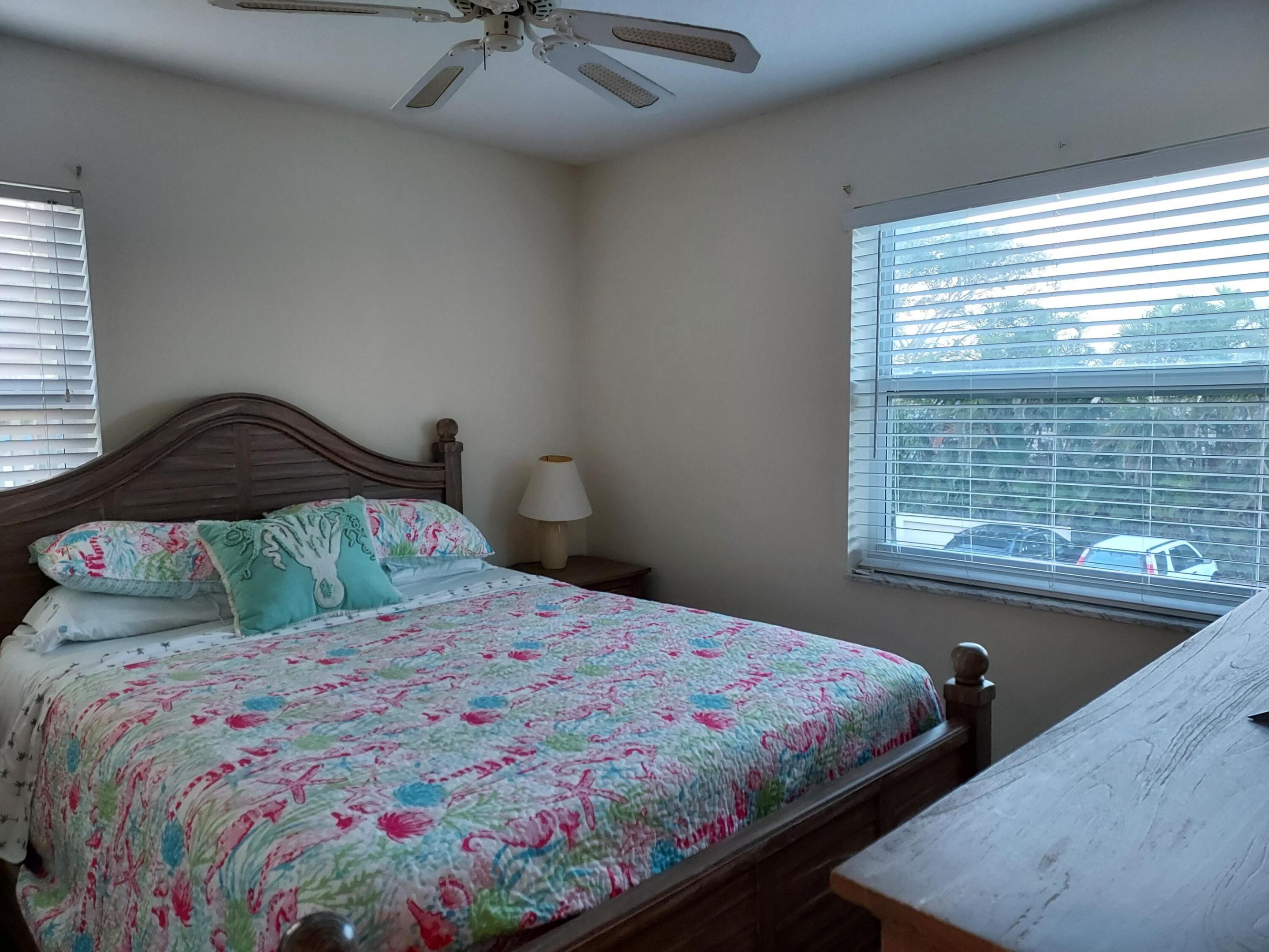 VILLAS ON THE GREEN CONDO - Residential Lease