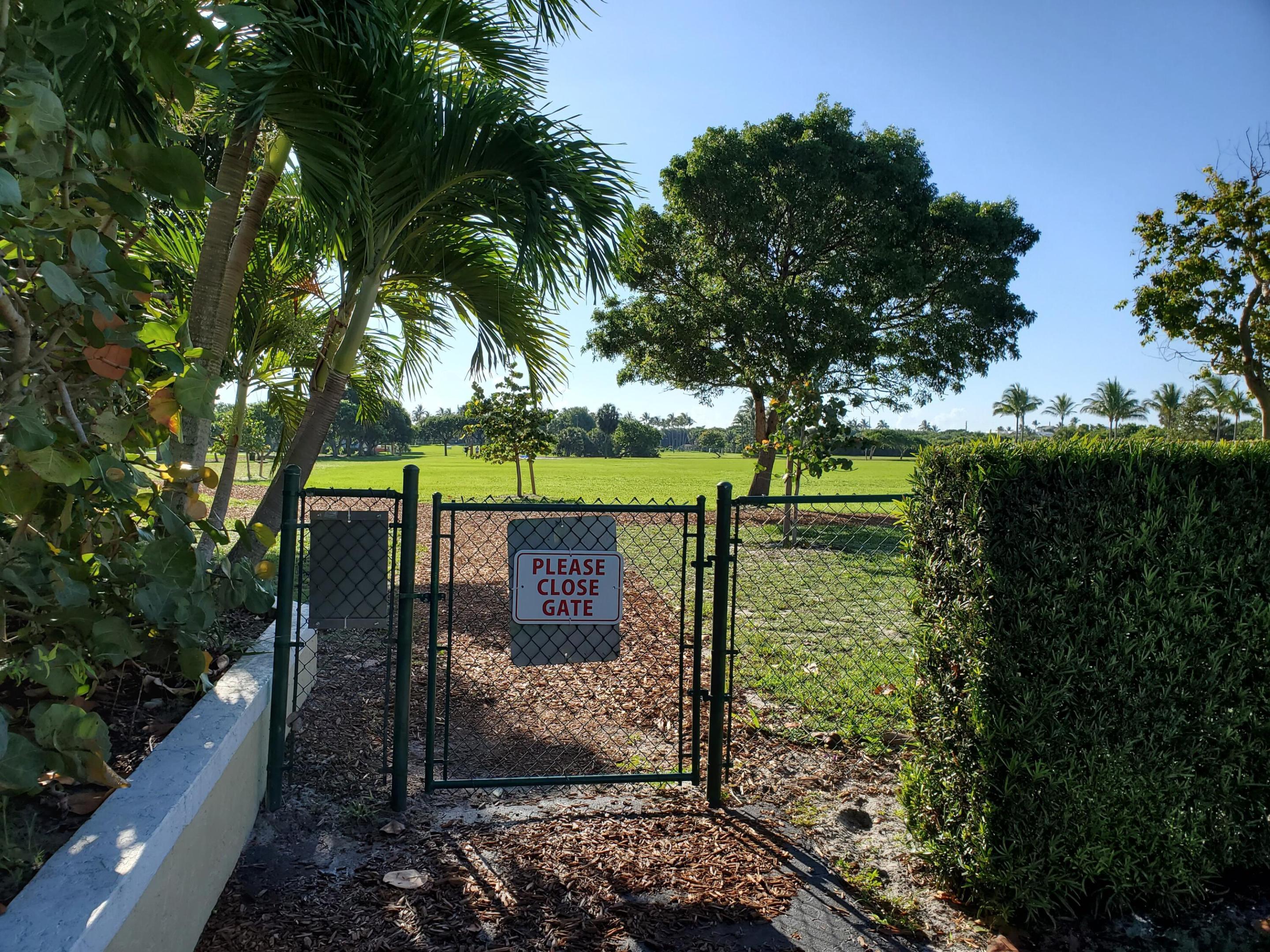 VILLAS ON THE GREEN CONDO - Residential Lease