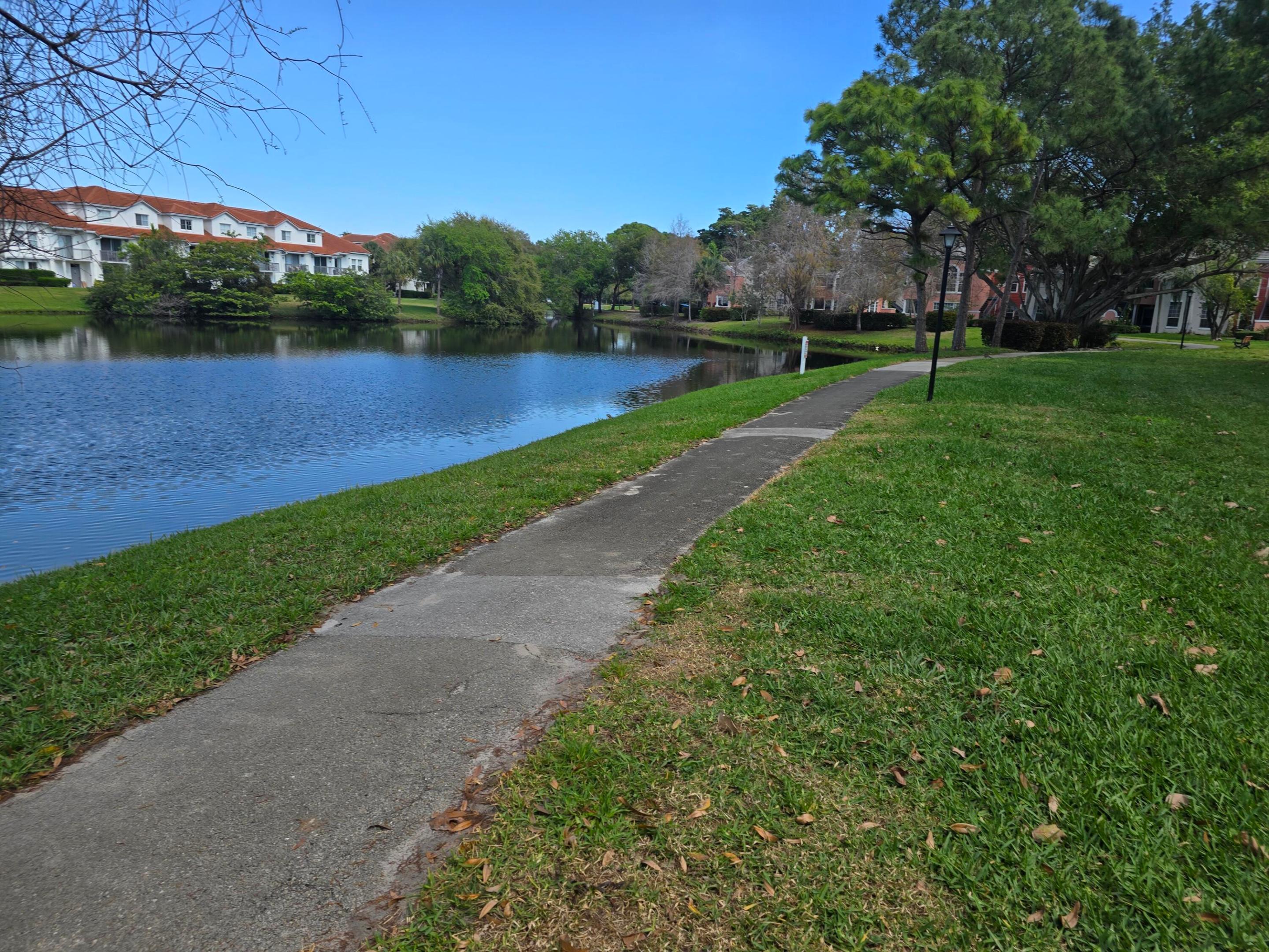 BAHIA AT DELRAY CONDO - Residential Lease