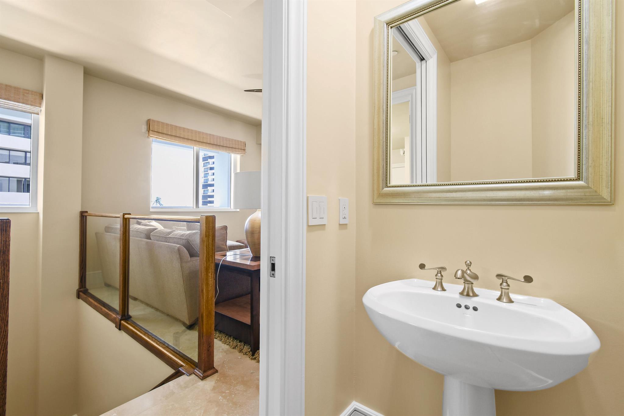 BEACH FRONT AT SINGER ISL - Residential