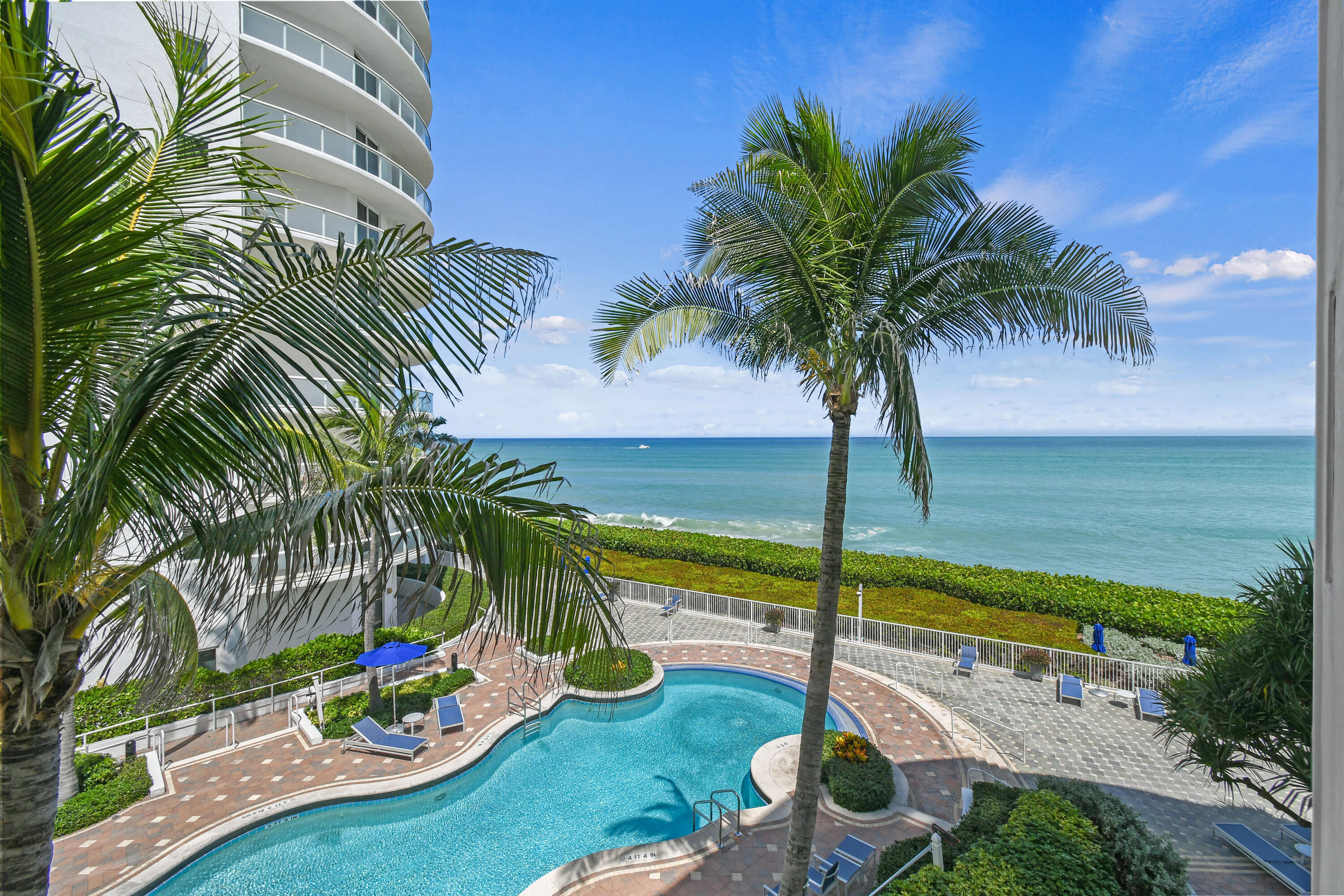 BEACH FRONT AT SINGER ISL - Residential