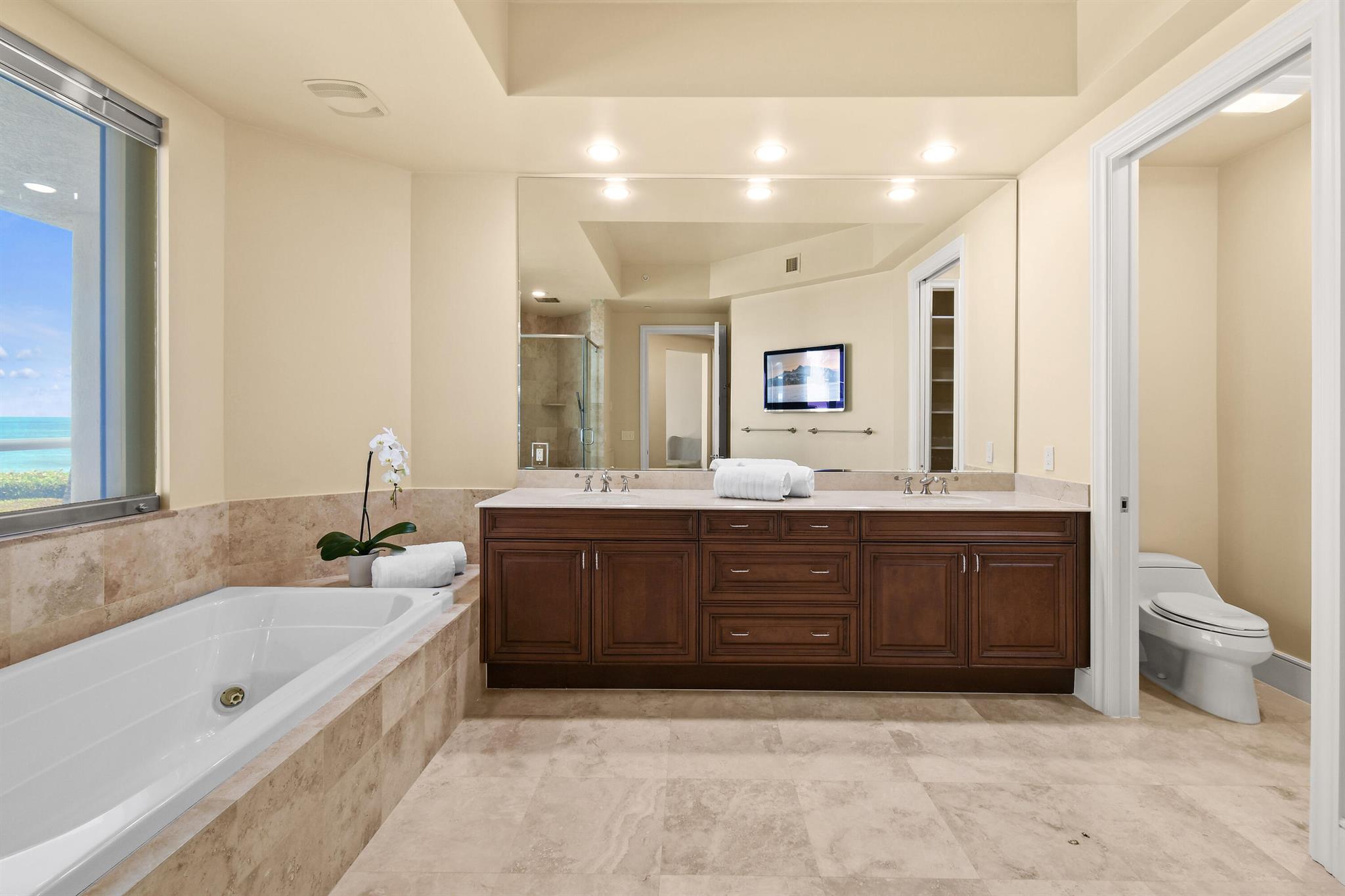 BEACH FRONT AT SINGER ISL - Residential