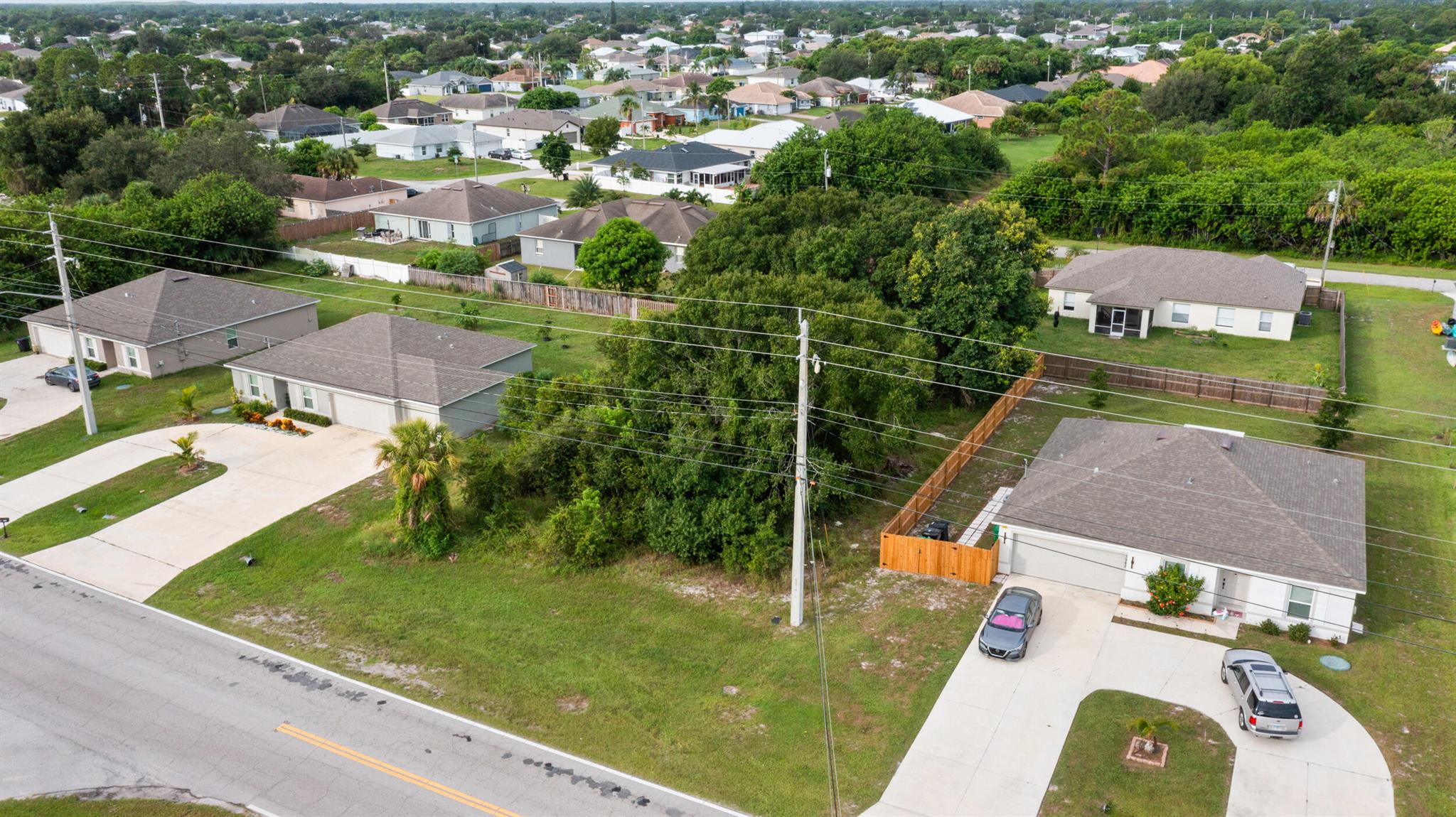 PORT ST LUCIE SECTION 21 - Land