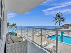 3750 GALT OCEAN Drive 101