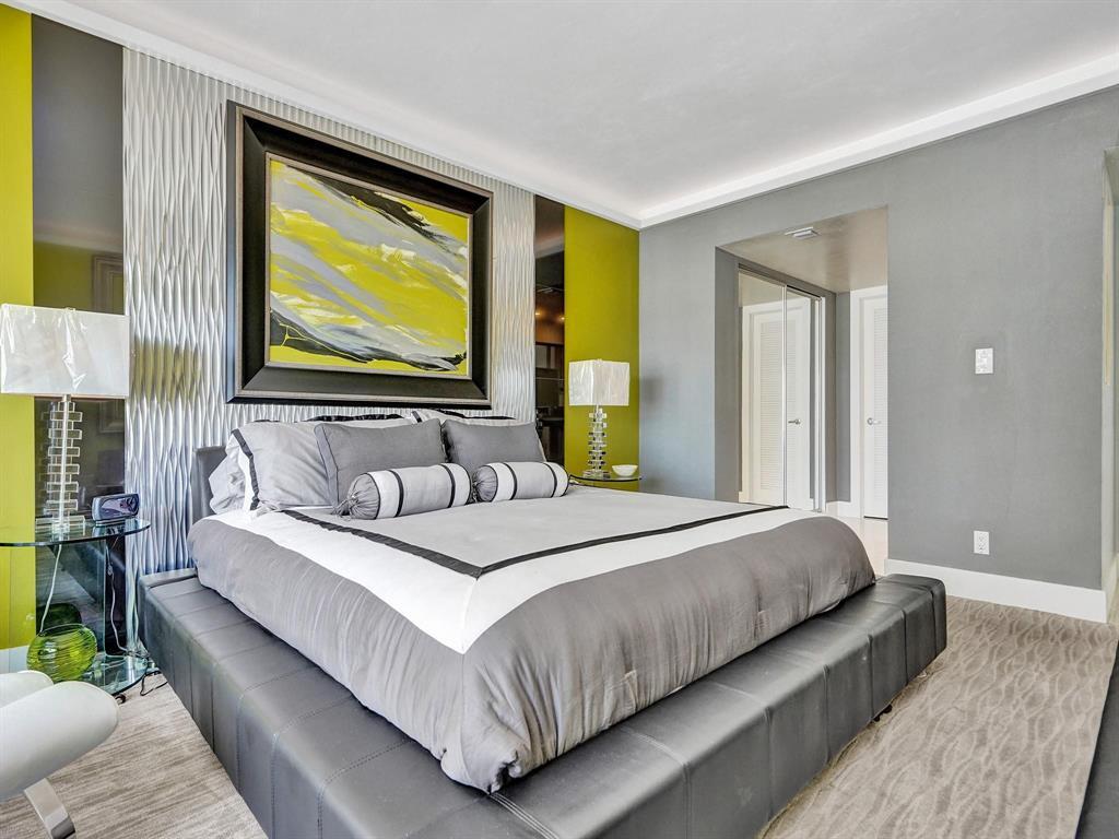 3750 GALT OCEAN Drive 101