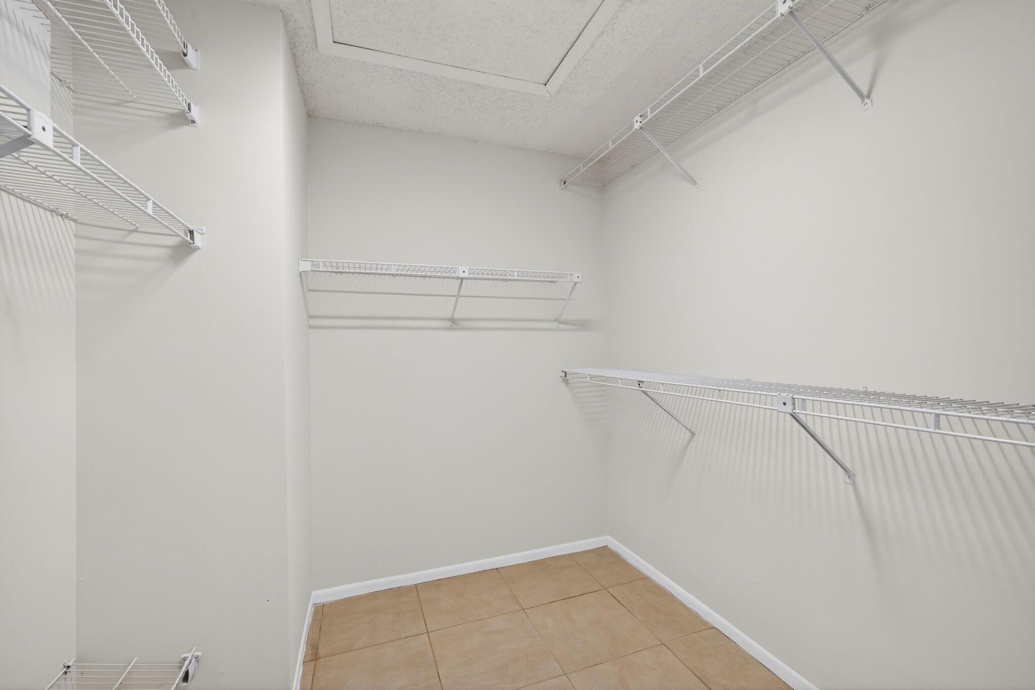 PRESTWICK CHASE - Residential