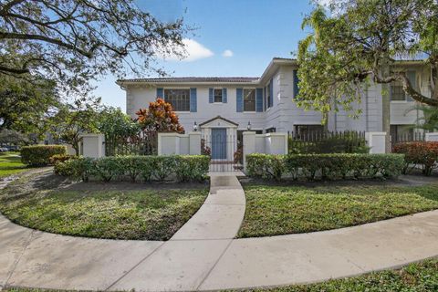 357 Prestwick Circle 2 Palm Beach Gardens FL 33418