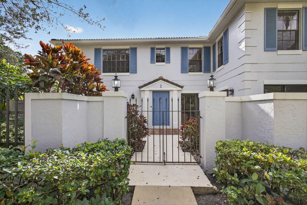 Photo of 357 Prestwick Circle #2, Palm Beach Gardens, FL 33418 (MLS # R11148749)