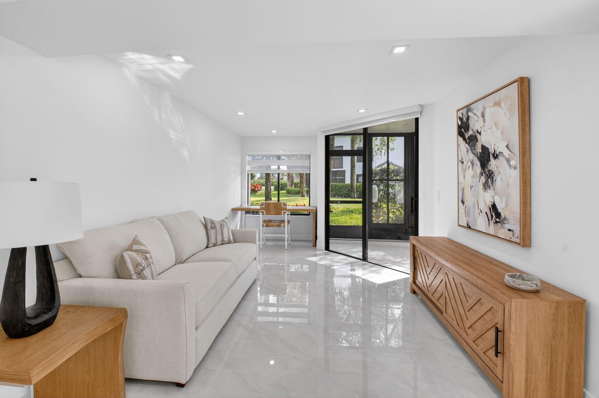 GLENEAGLES CONDO V - Residential Lease