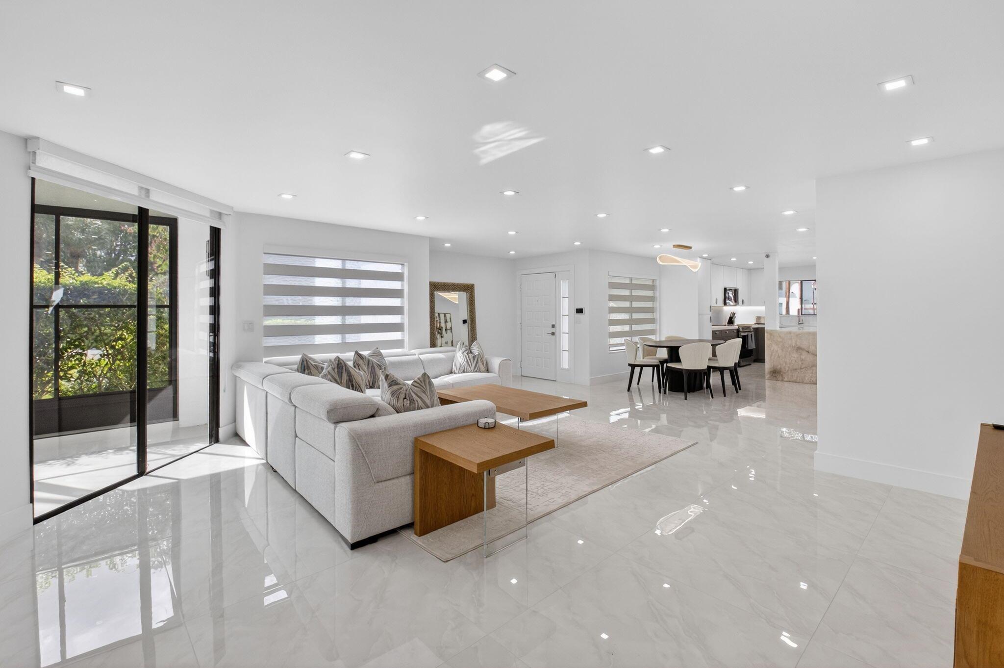 GLENEAGLES CONDO V - Residential Lease