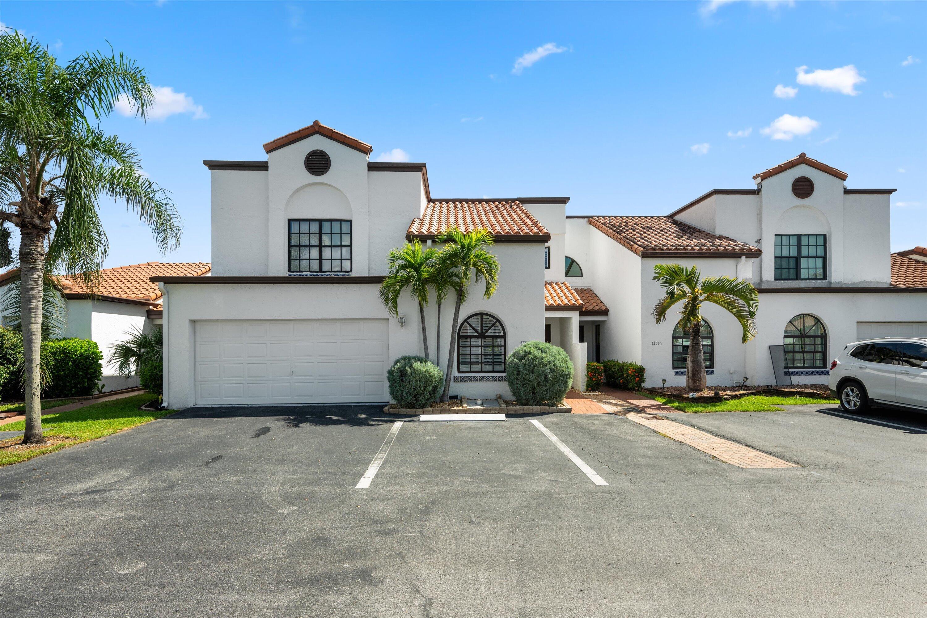 Properties 13514 Fountain View Boulevard