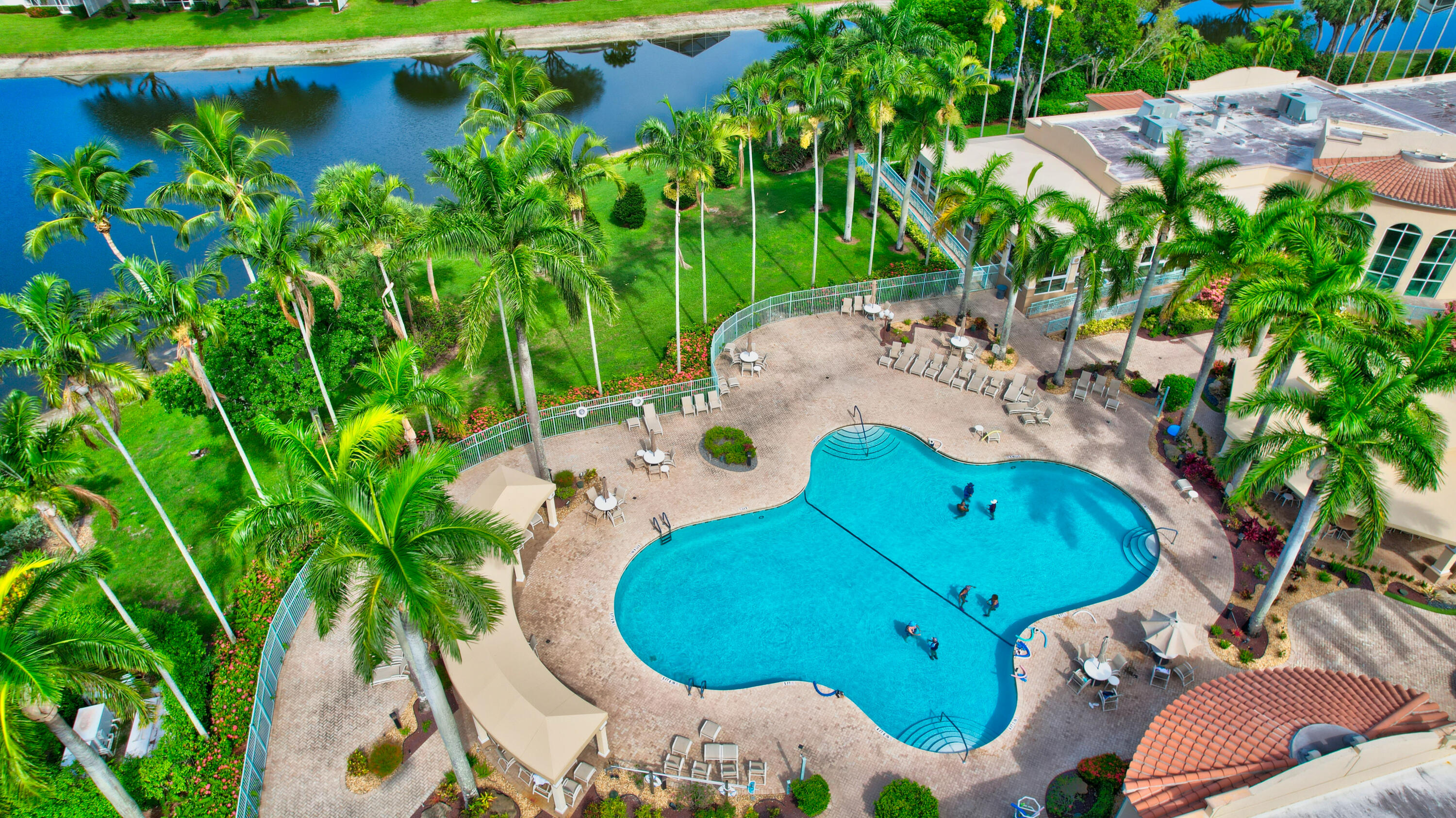 Coral Lakes - Residential