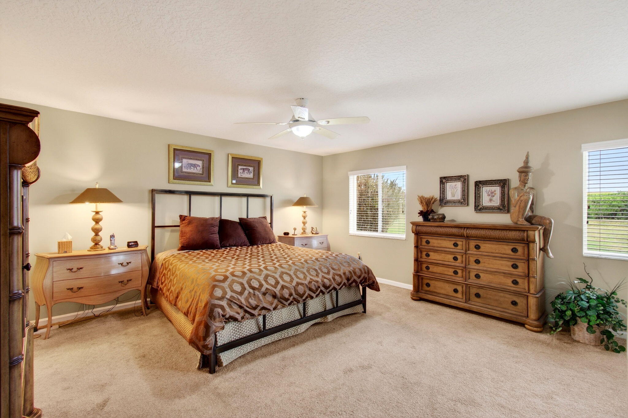 Coral Lakes - Residential