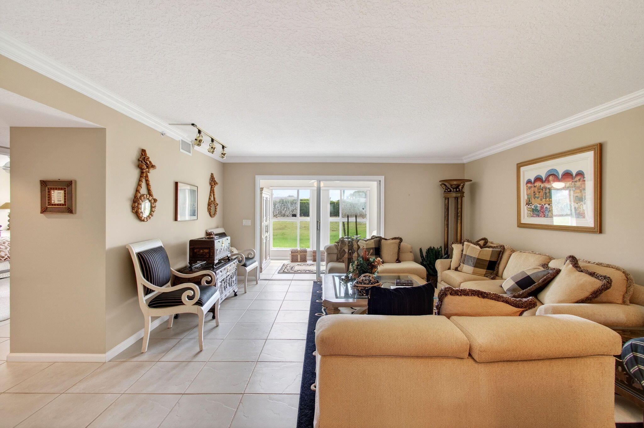 Coral Lakes - Residential