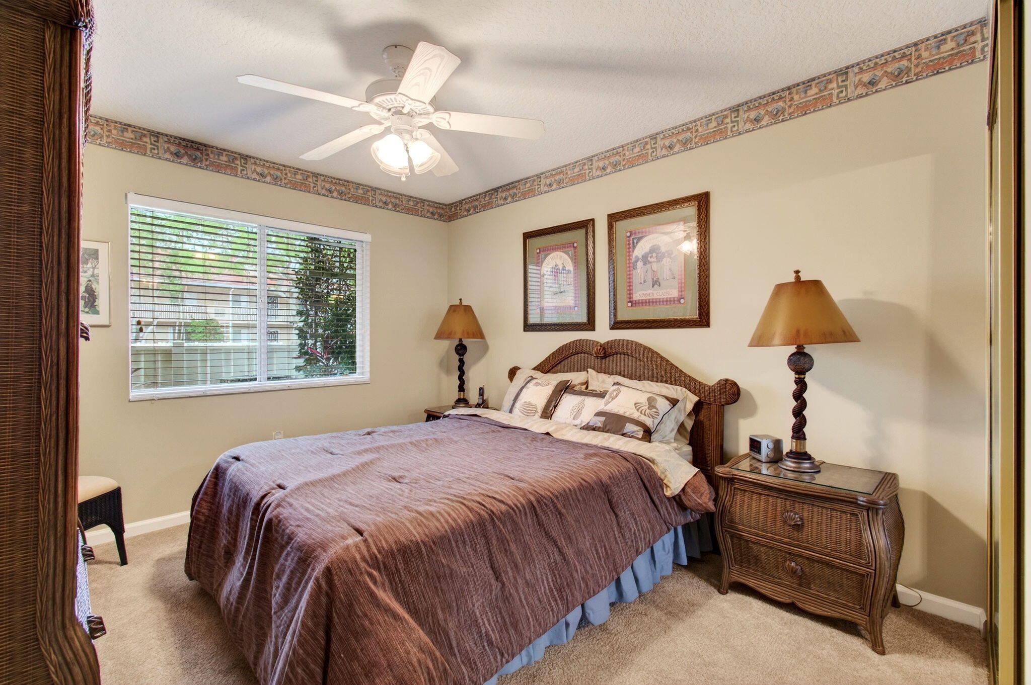 Coral Lakes - Residential