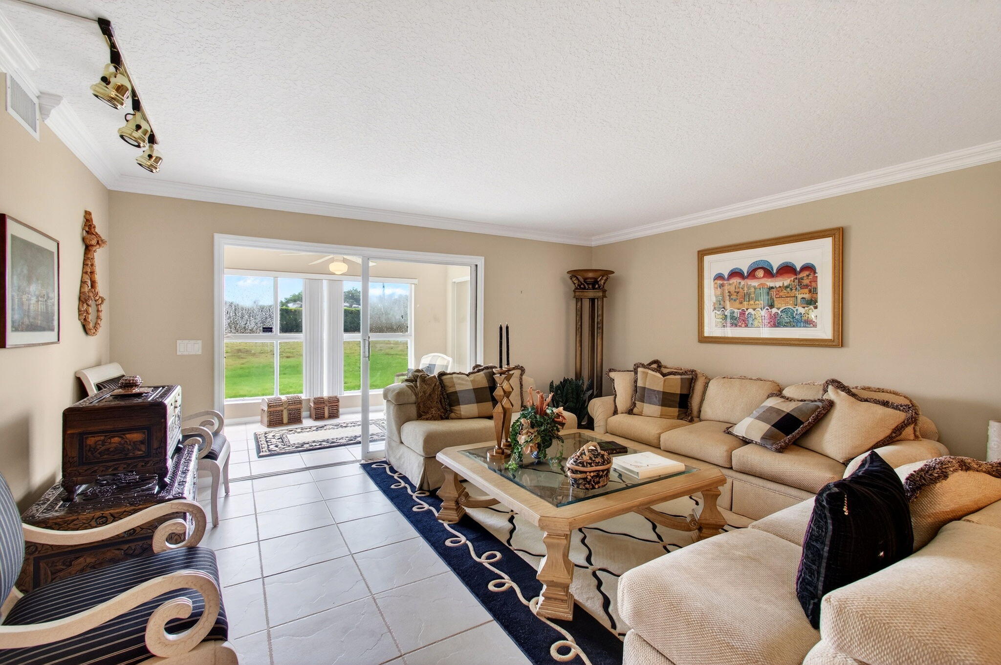 Coral Lakes - Residential