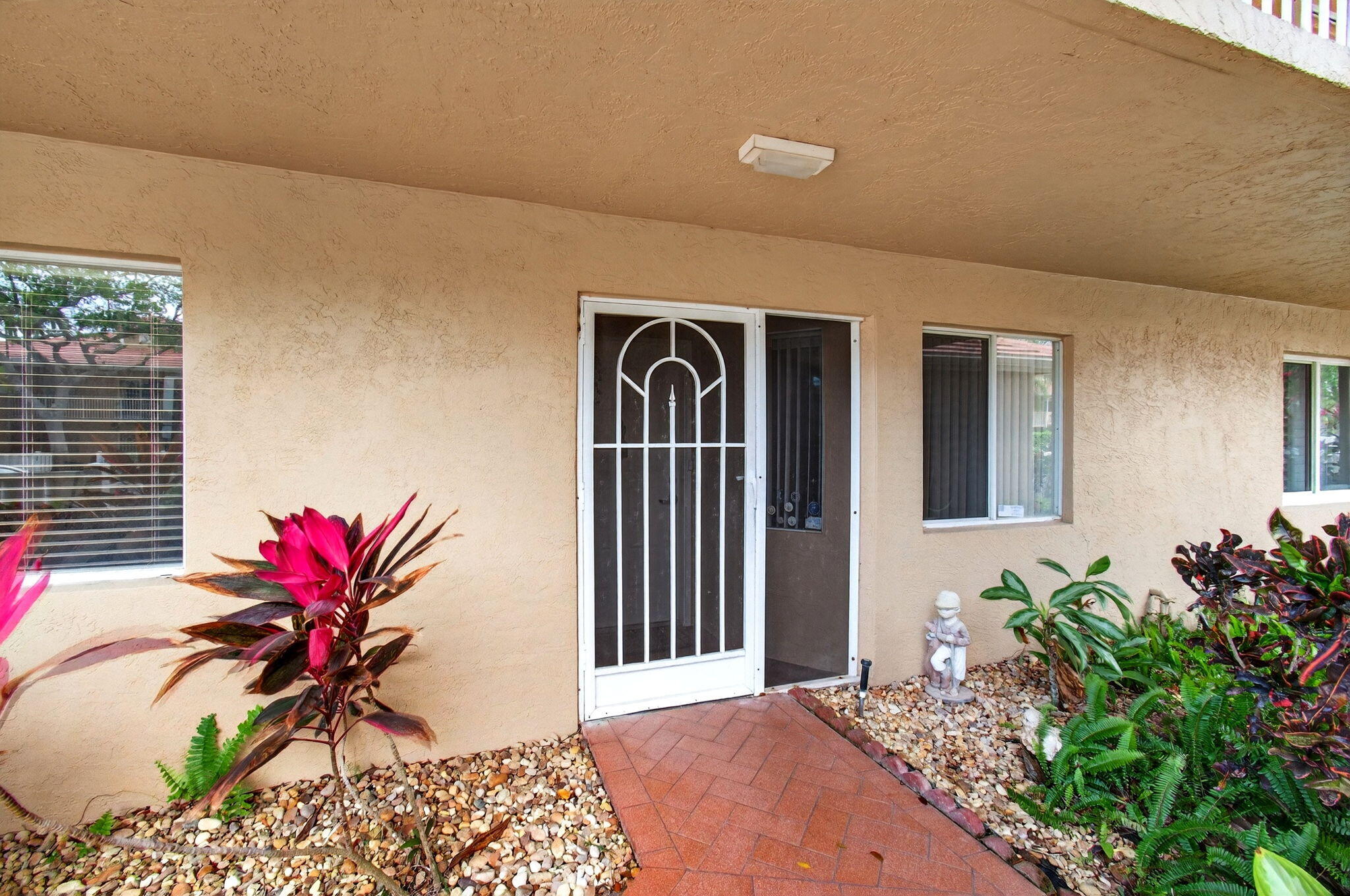 Coral Lakes - Residential