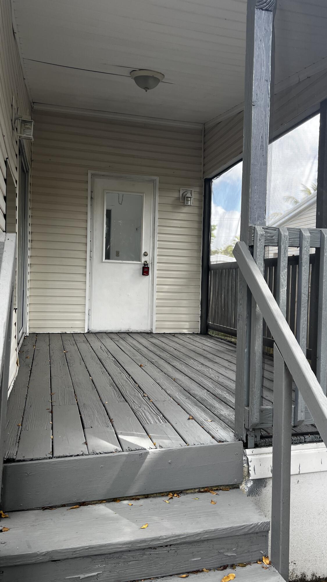 WATERGATE MOBILE HOME - Residential Lease