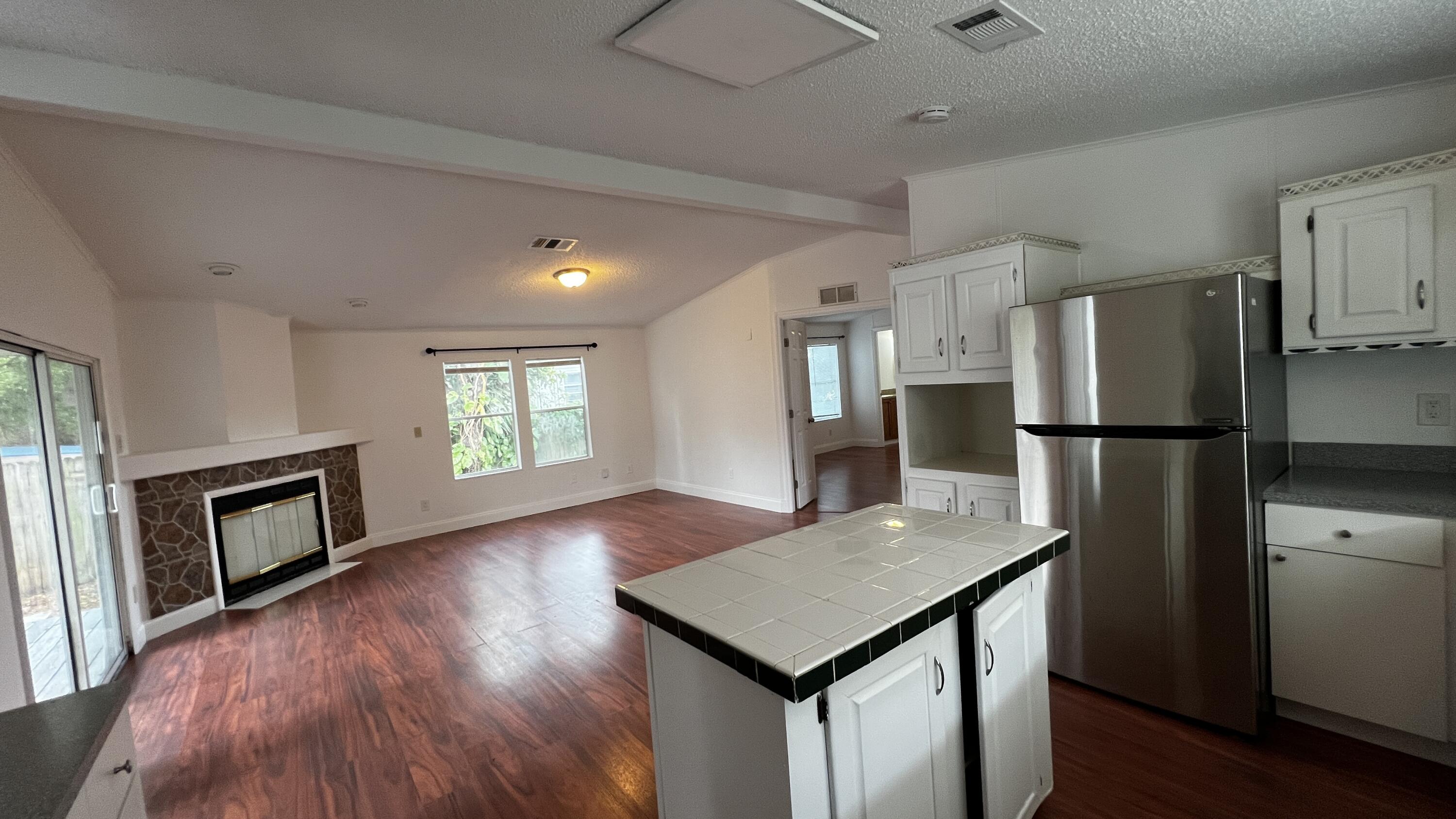 WATERGATE MOBILE HOME - Residential Lease