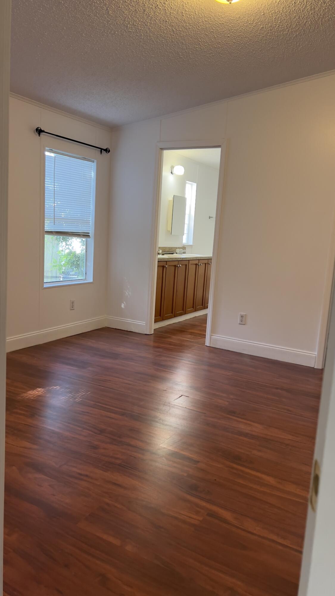 WATERGATE MOBILE HOME - Residential Lease