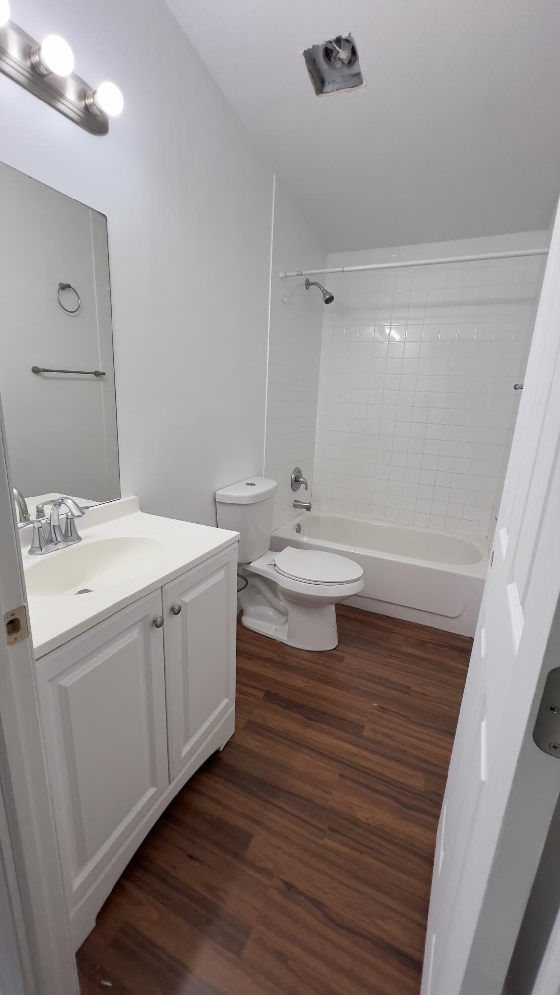 WATERGATE MOBILE HOME - Residential Lease