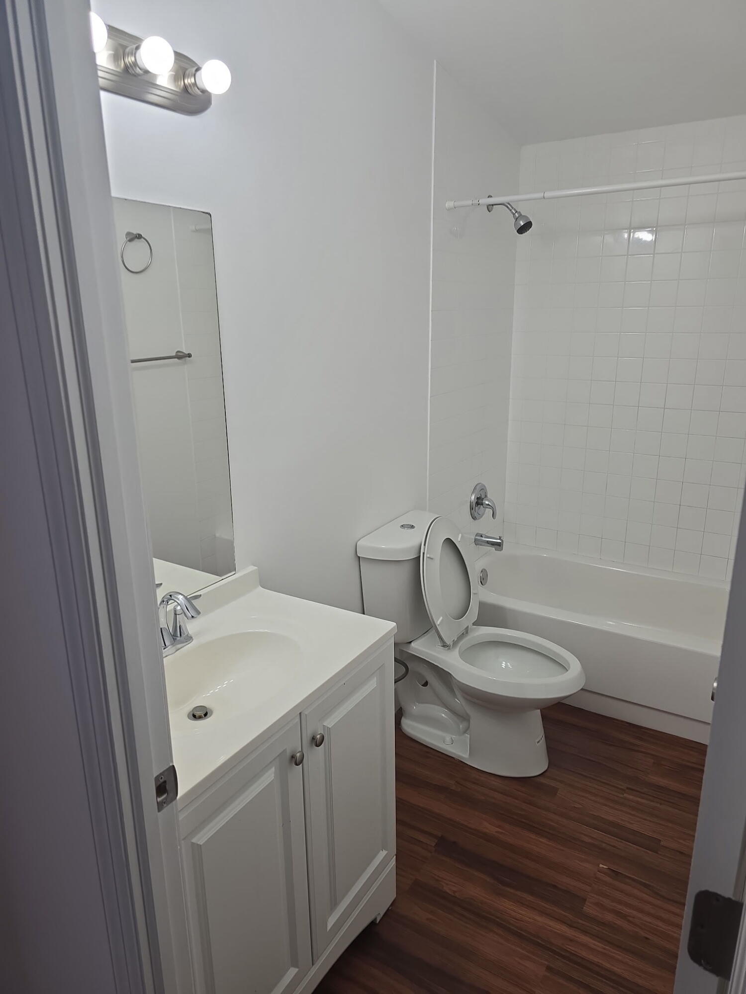 WATERGATE MOBILE HOME - Residential Lease