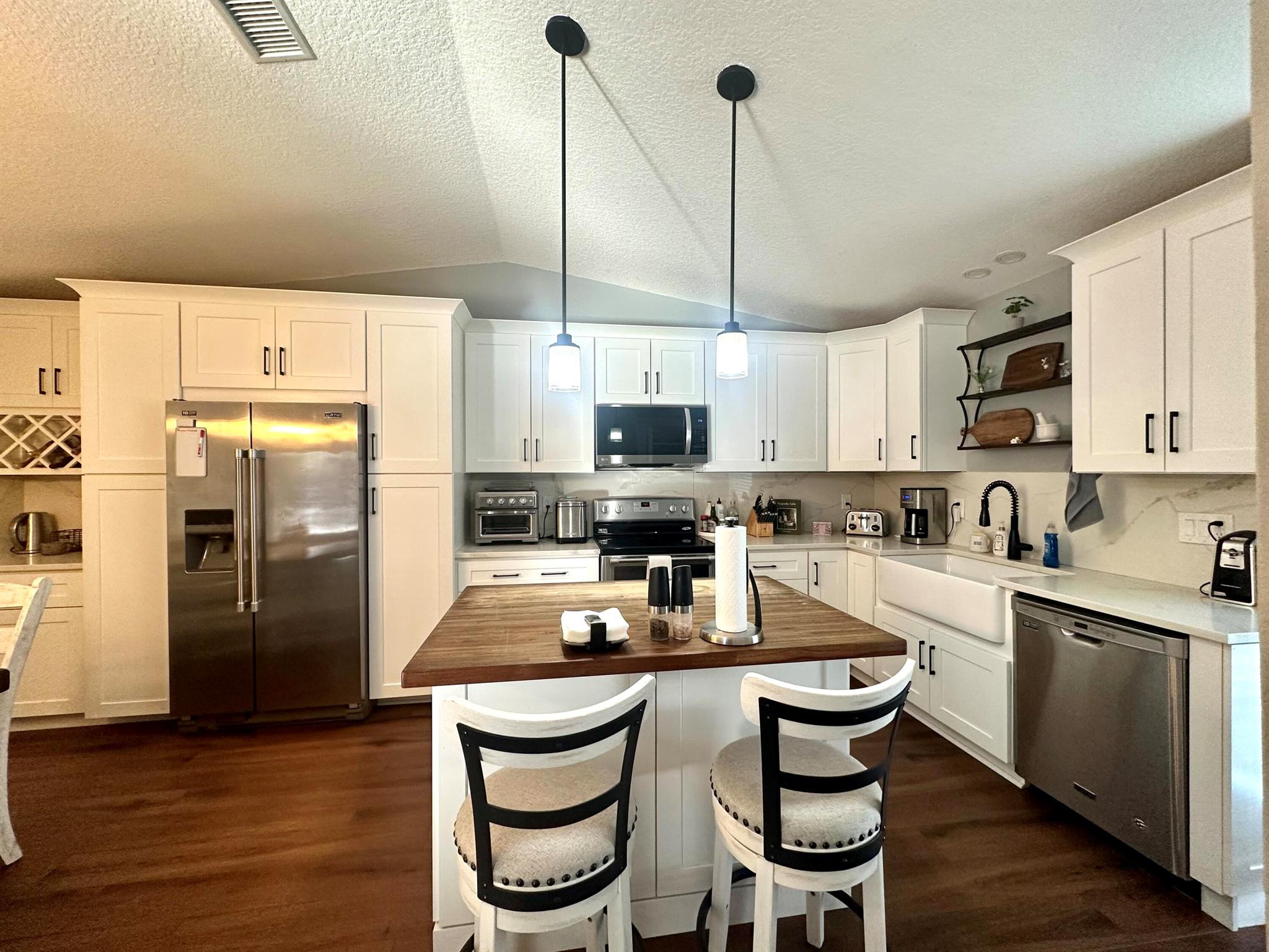 BOCA TRAILS - Residential