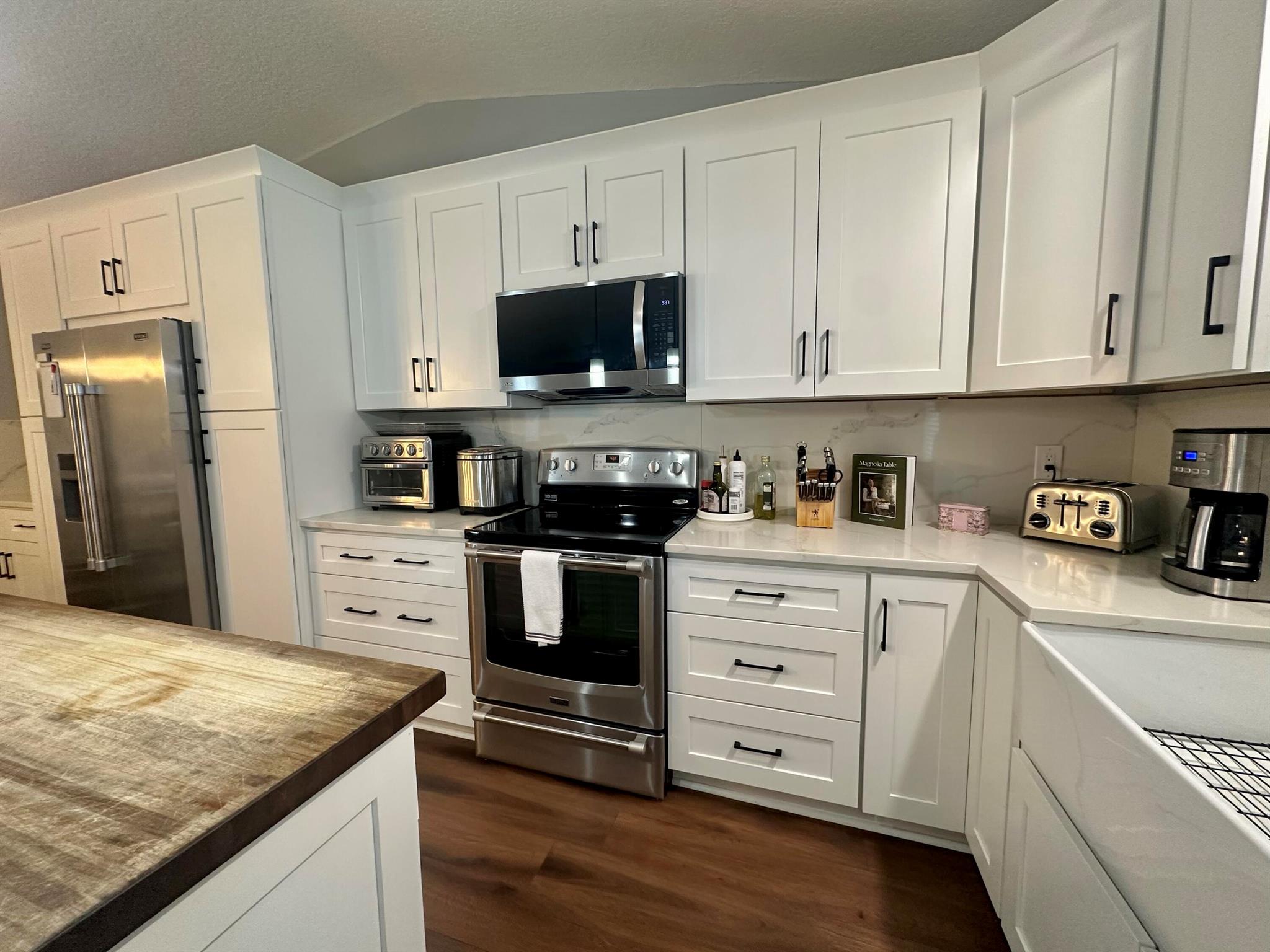 View photos, virtual tours, details... 10390 Sleepy Brook Way