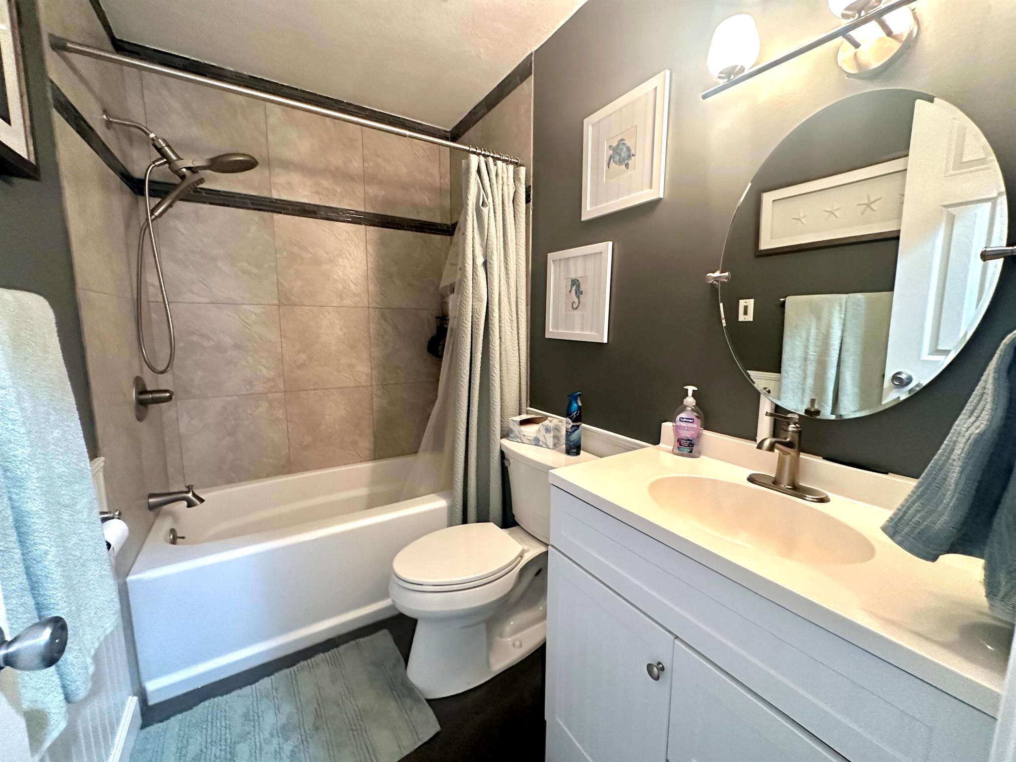 BOCA TRAILS - Residential