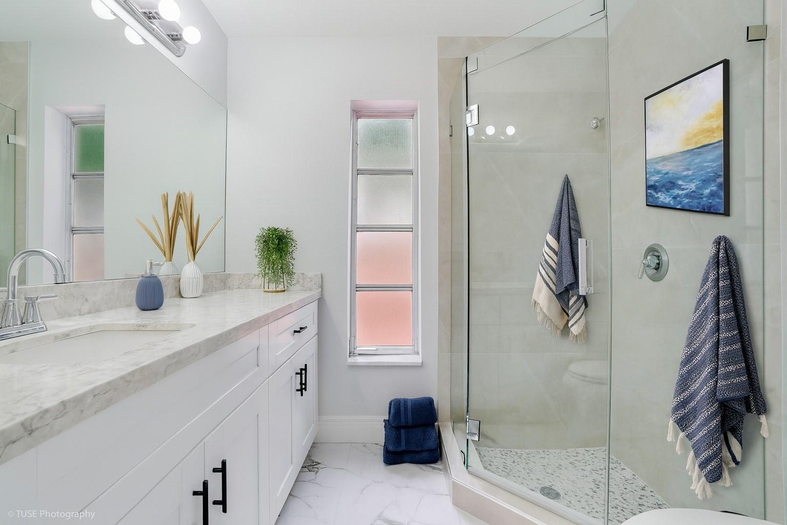 OAKLAND HILLS 4TH SEC - Residential Lease