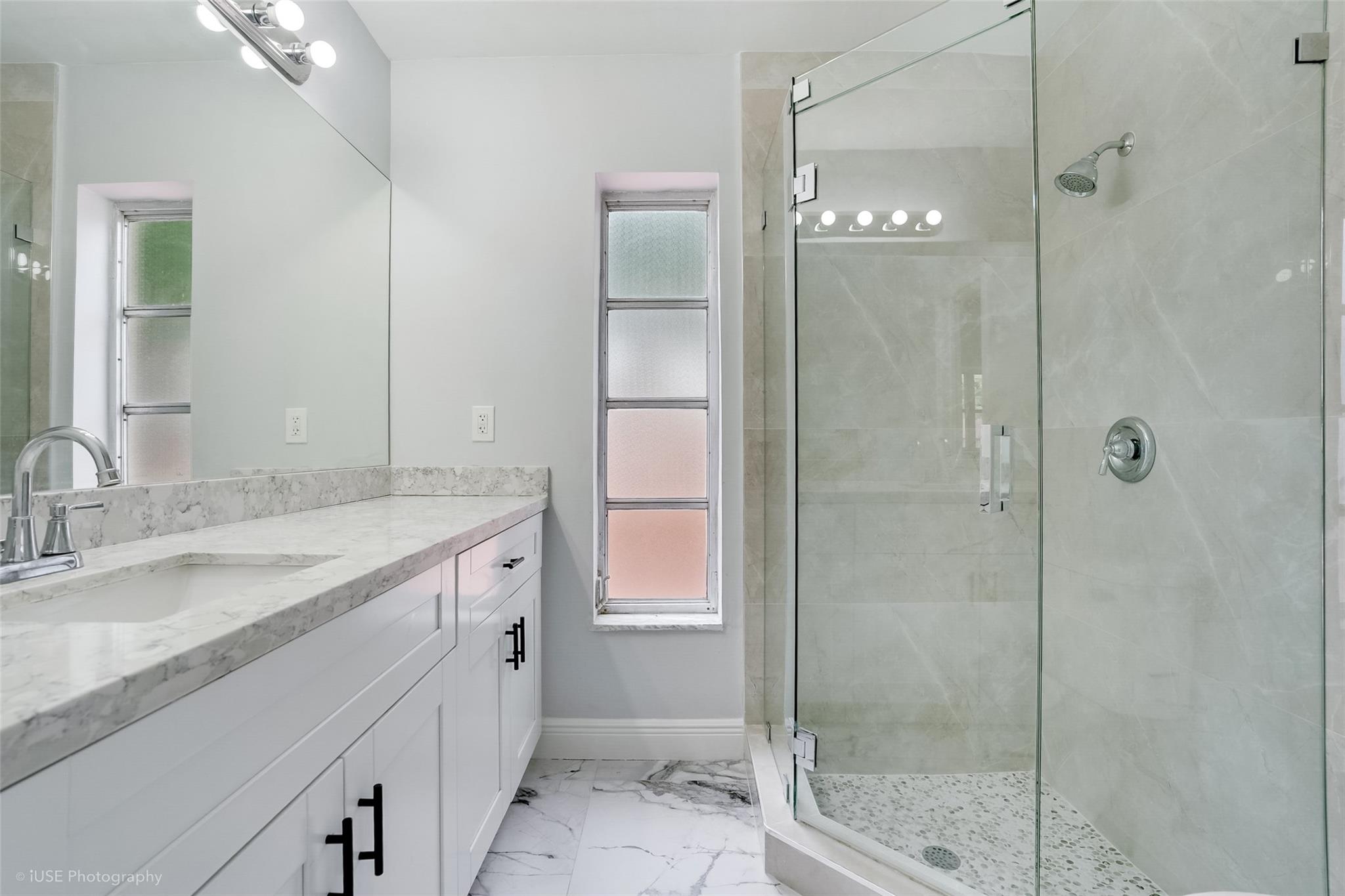OAKLAND HILLS 4TH SEC - Residential Lease