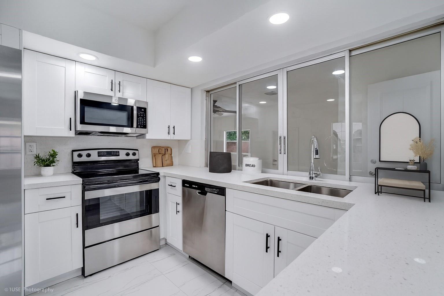 OAKLAND HILLS 4TH SEC - Residential Lease