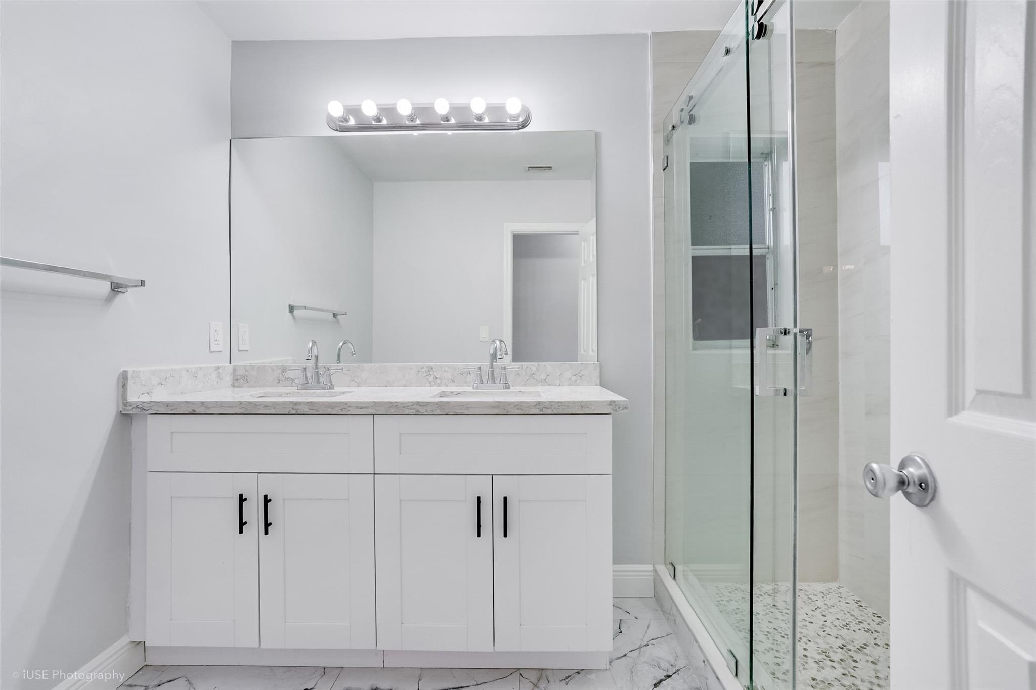 OAKLAND HILLS 4TH SEC - Residential Lease