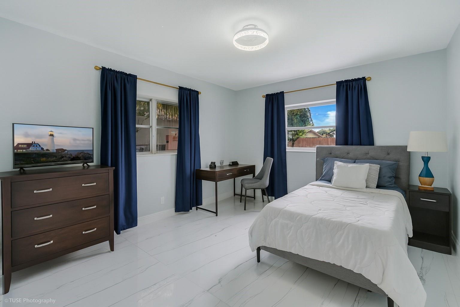 OAKLAND HILLS 4TH SEC - Residential Lease