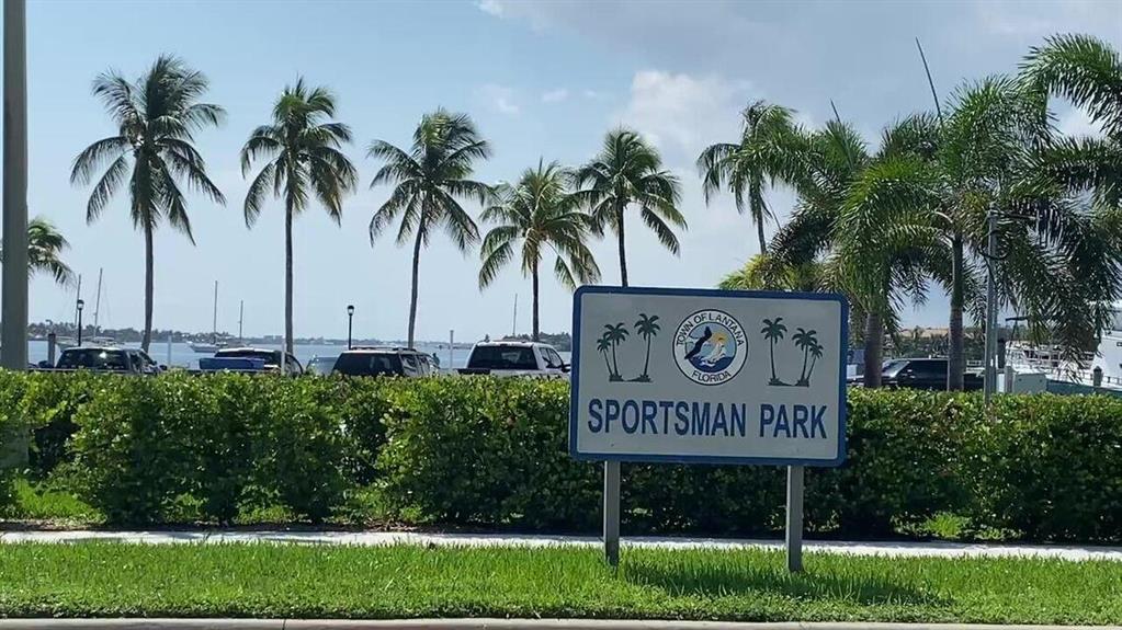 PINE ST HOMESITES - Residential