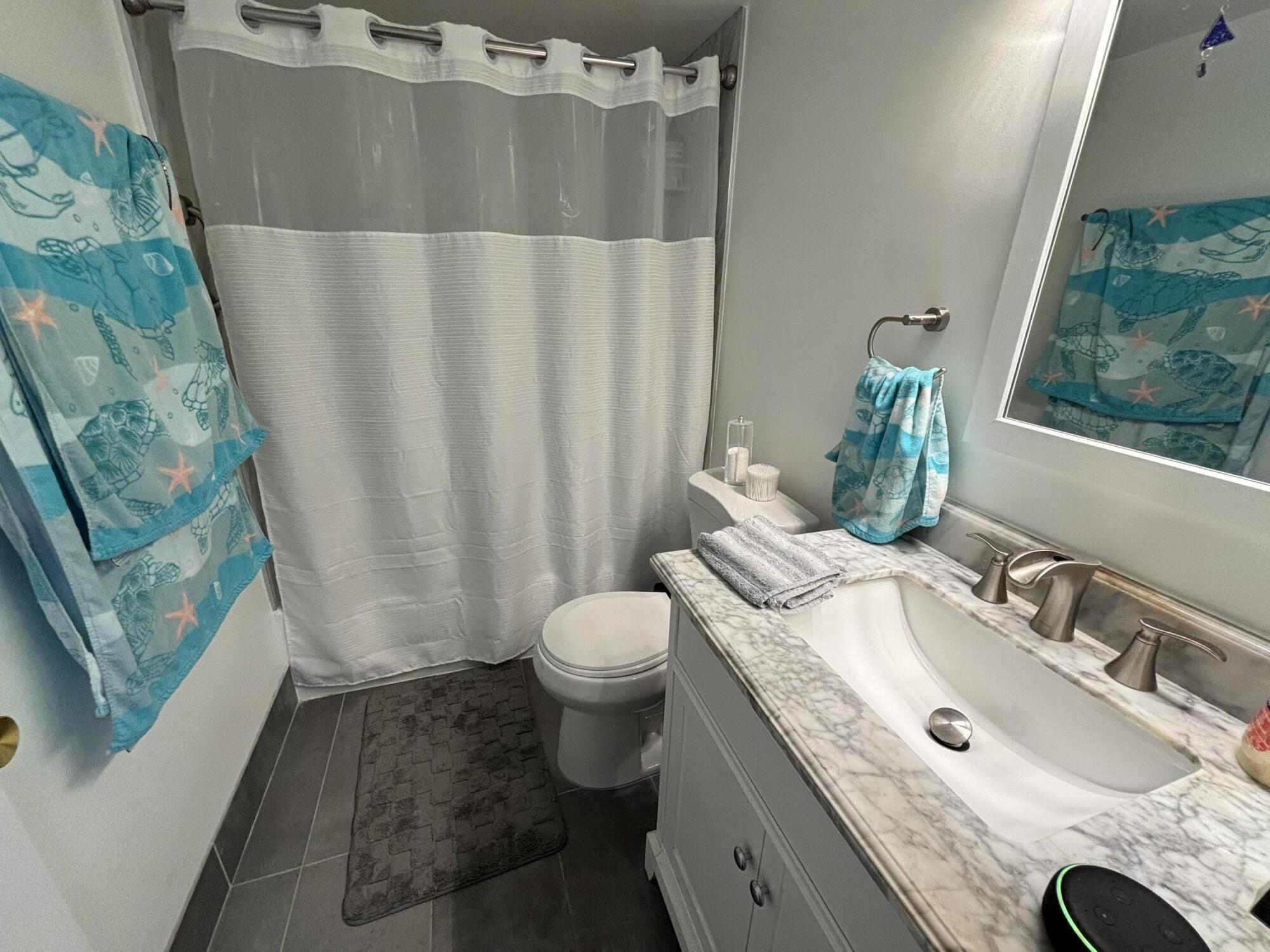 VILLAGES OF ORIOLE ABBEY CONDO - Residential