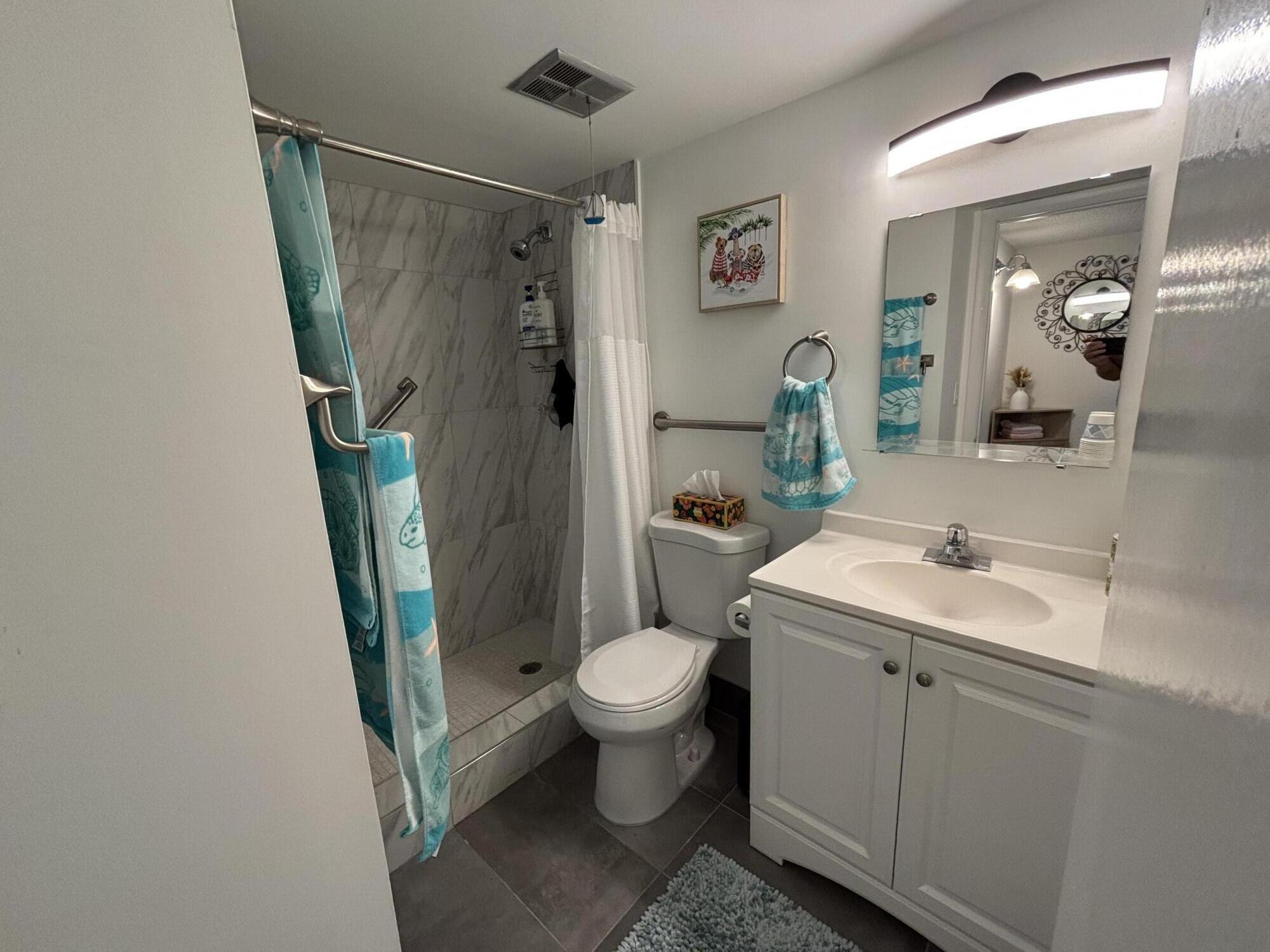 VILLAGES OF ORIOLE ABBEY CONDO - Residential