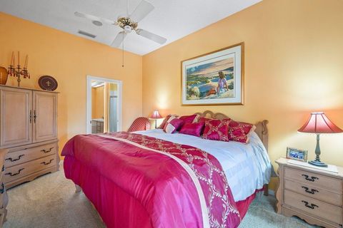 Single Family Residence in Palm Beach Gardens FL 8695 Wakefield Drive 11.jpg