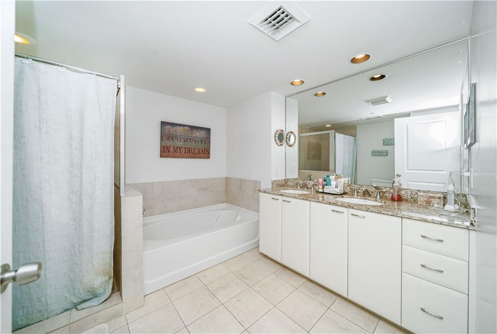 SYMPHONY CONDOMINIUM - Residential