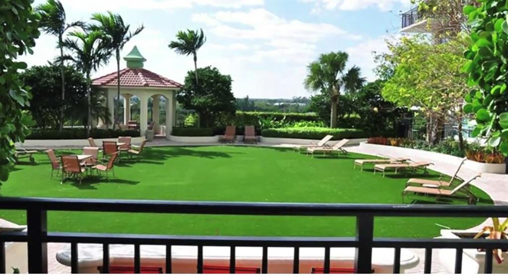 SYMPHONY CONDOMINIUM - Residential