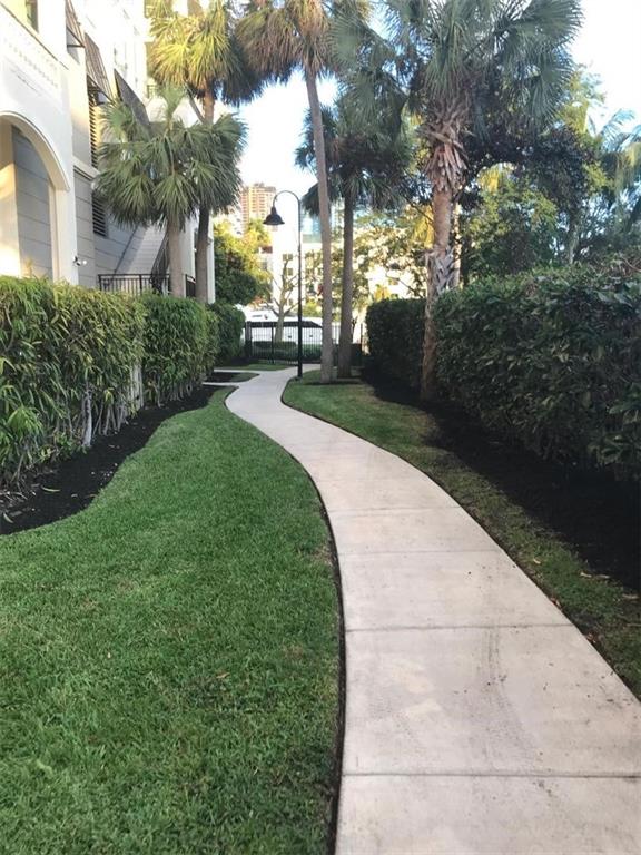 SYMPHONY CONDOMINIUM - Residential