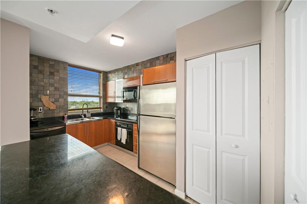 SYMPHONY CONDOMINIUM - Residential