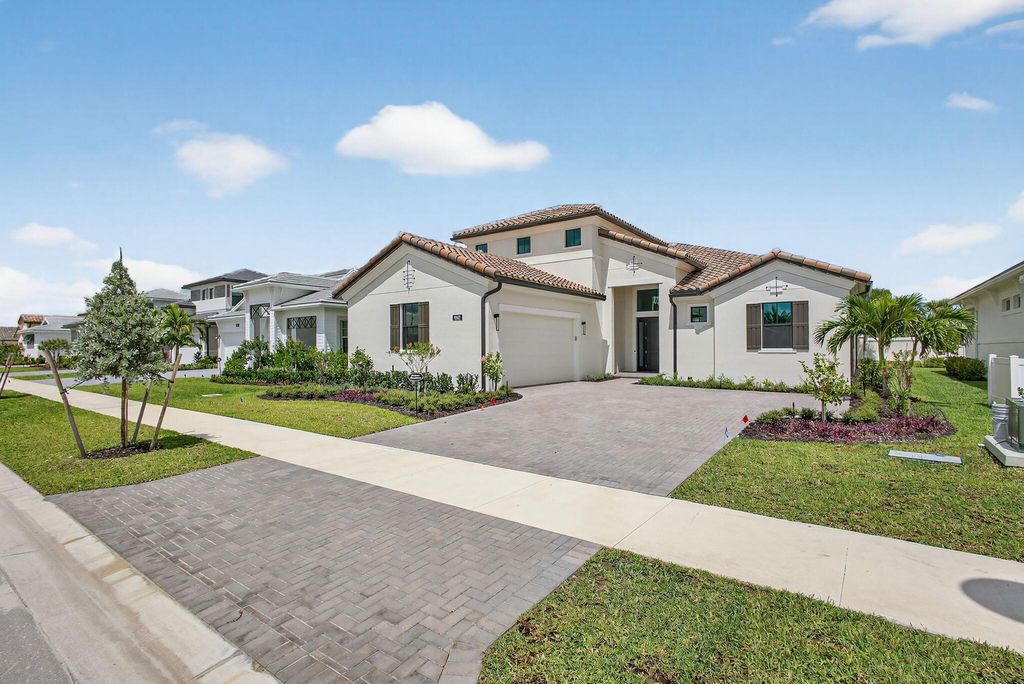 Photo of 9512 St Germain Drive, Palm Beach Gardens, FL 33412 (MLS # R11124317)