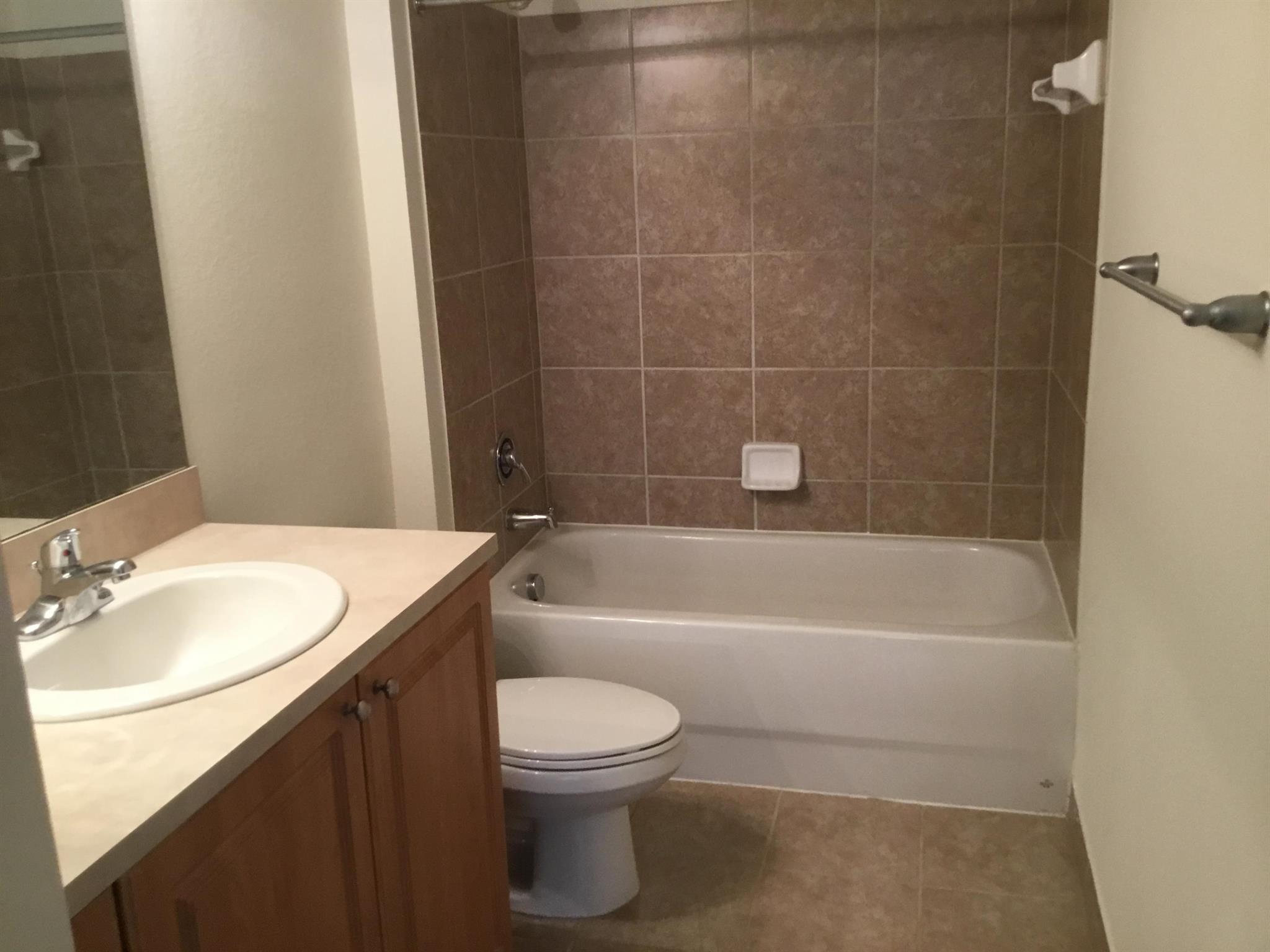 GREEN CAY VILLAGE CONDO - Residential Lease
