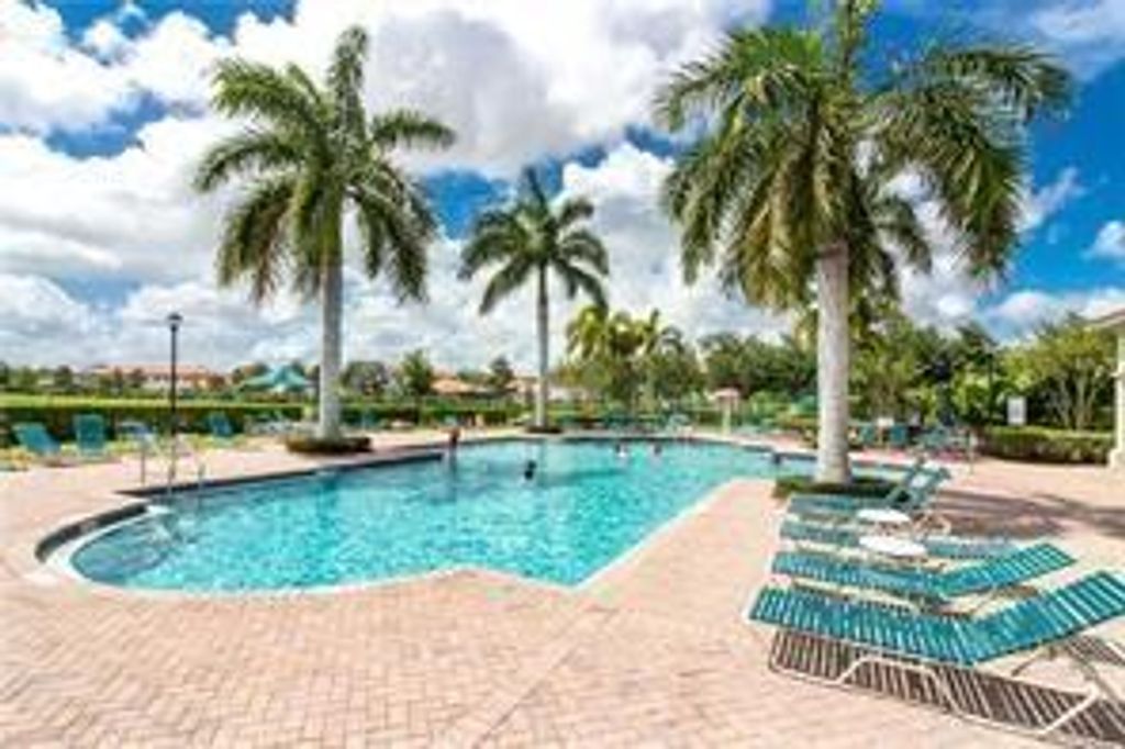 Photo of 6761 Heritage Grande #3301, Boynton Beach, FL 33437 (MLS # R11134569)