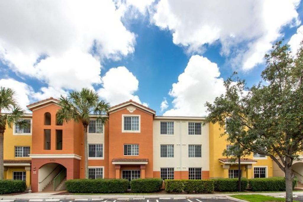Photo of 6761 Heritage Grande #3301, Boynton Beach, FL 33437 (MLS # R11134569)
