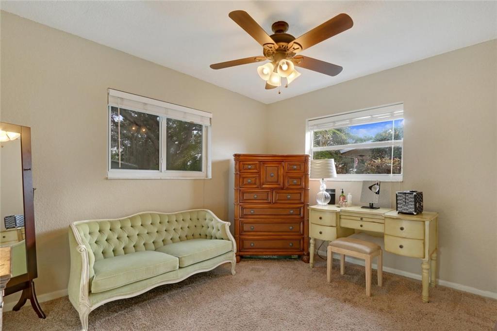 LIGHTHOUSE POINT ESTATES - Residential