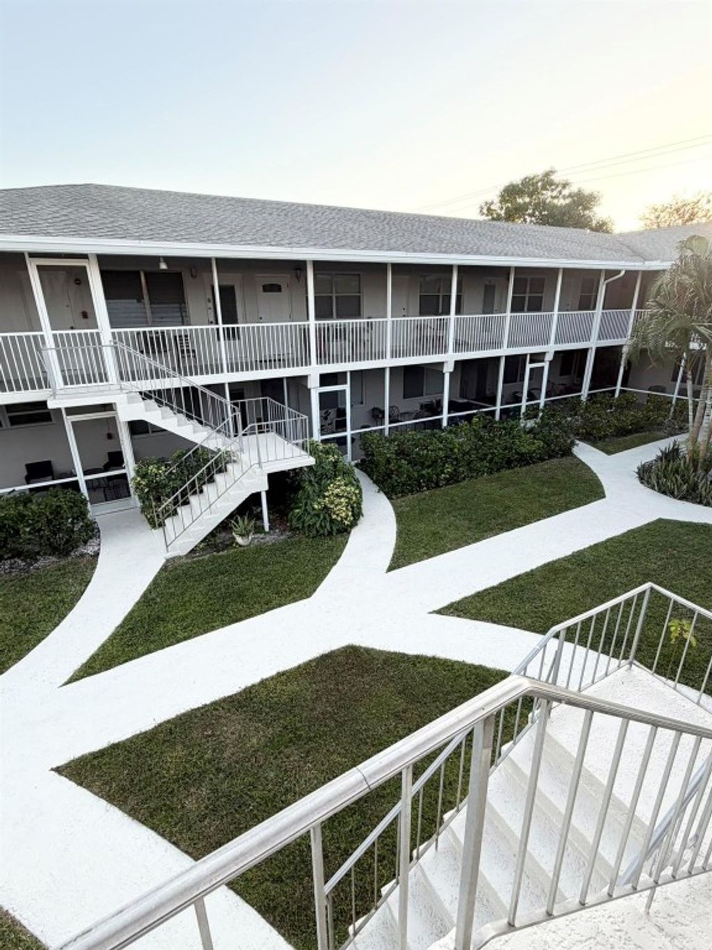 Photo of 520 NE 7th Avenue #2F, Delray Beach, FL 33483 (MLS # F10537530)