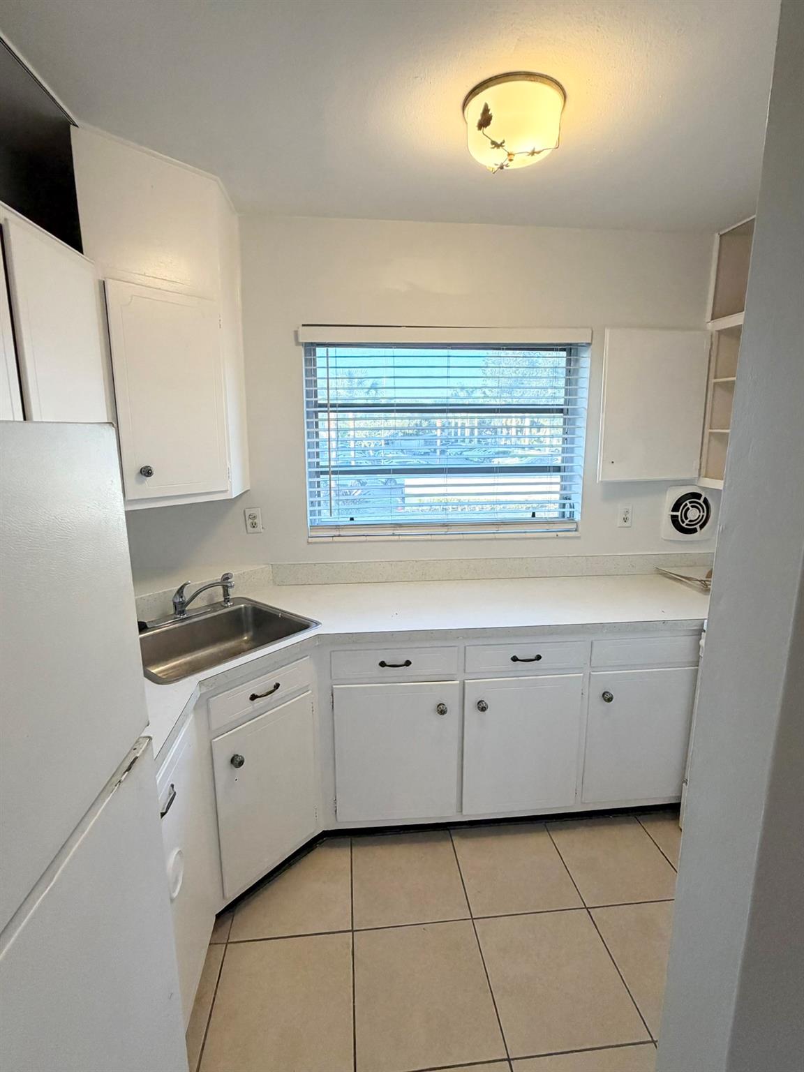 Chevy Chase Condo - Residential Lease