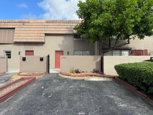 3770 SW 59TH TER APT 53, DAVIE, FL 33314 - Image c09aae3abd3a7a2ff7877f186fb49a99/2770595552